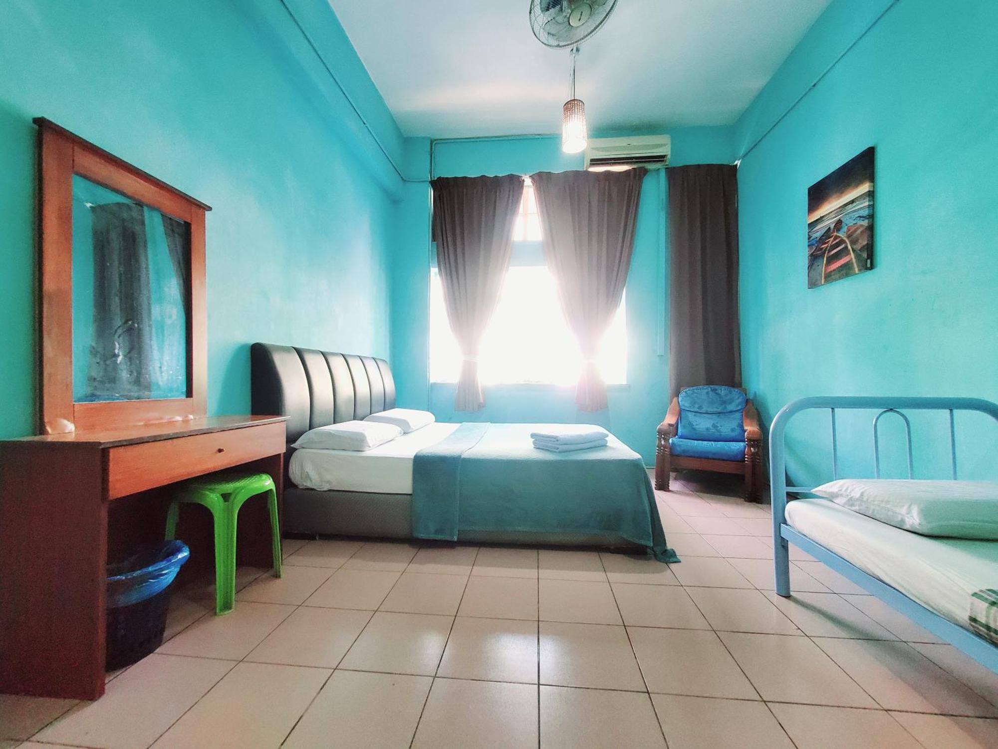 The Jesselton Cabin Sdn Bhd Kota Kinabalu Ngoại thất bức ảnh