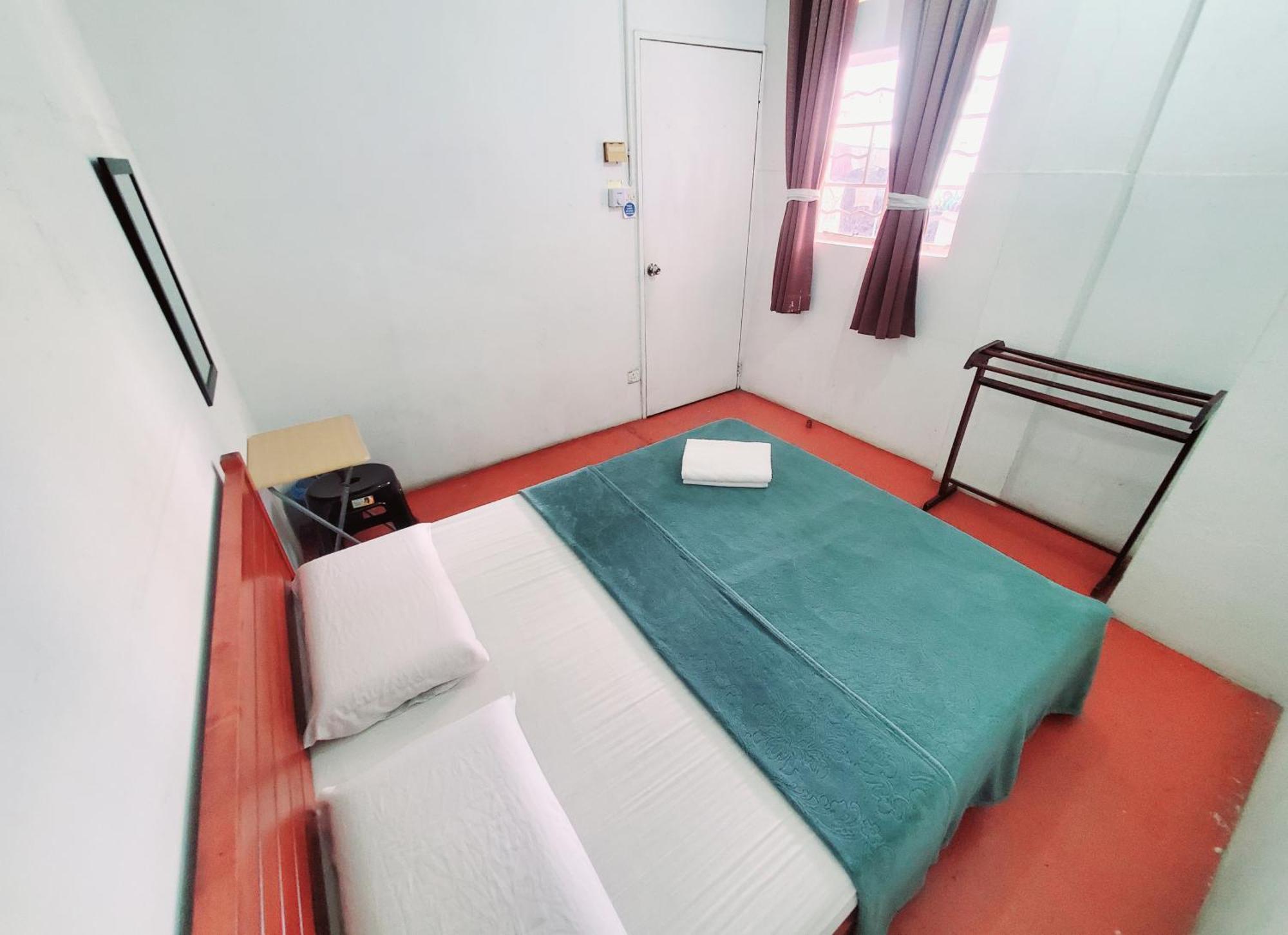 The Jesselton Cabin Sdn Bhd Kota Kinabalu Ngoại thất bức ảnh