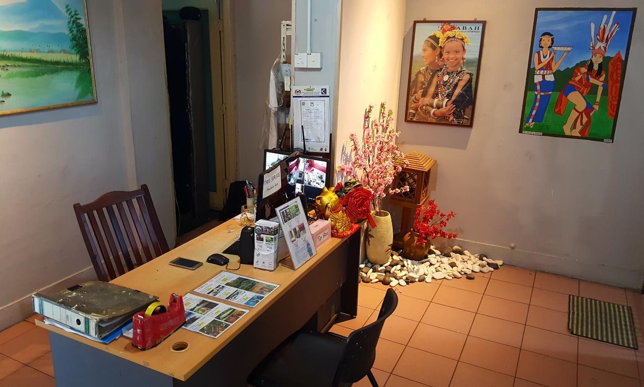 The Jesselton Cabin Sdn Bhd Kota Kinabalu Ngoại thất bức ảnh