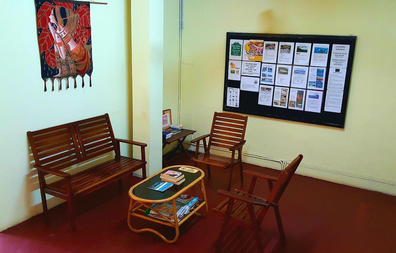 The Jesselton Cabin Sdn Bhd Kota Kinabalu Ngoại thất bức ảnh