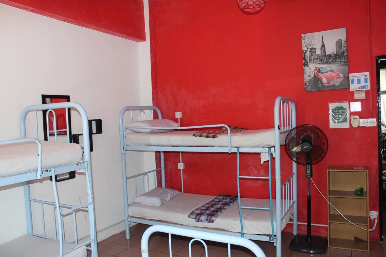 The Jesselton Cabin Sdn Bhd Kota Kinabalu Ngoại thất bức ảnh