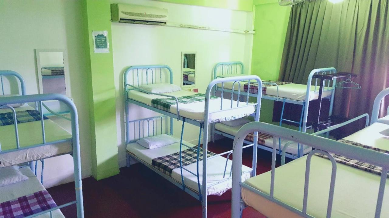 The Jesselton Cabin Sdn Bhd Kota Kinabalu Ngoại thất bức ảnh